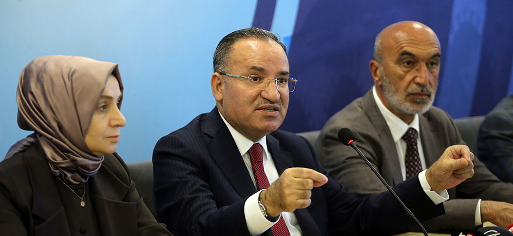 Dört senedir masadan cumhurbaşkanı adayı ismi çıkaramadı
